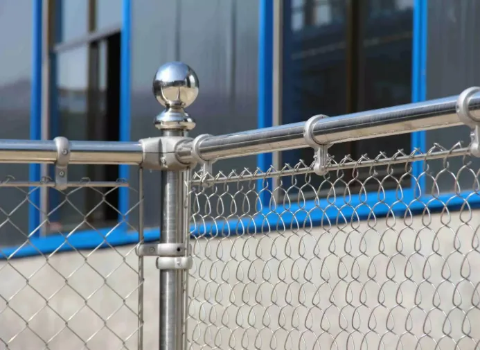 Galvanized pipe outdoor fence Galvanized pipe outdoor fence