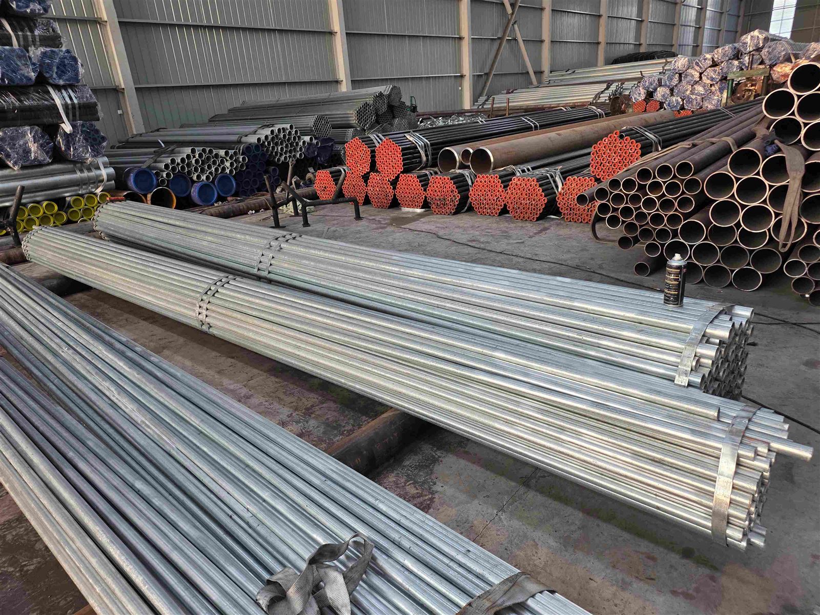 Galvanized Seamless Pipe Galvanized Seamless Pipe