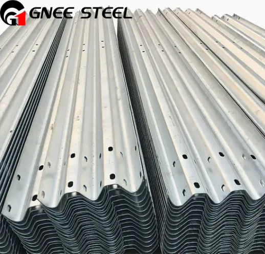 Hot DIP Galvanized W Beam Three Beam Traffic Crash Barrier Guardrail